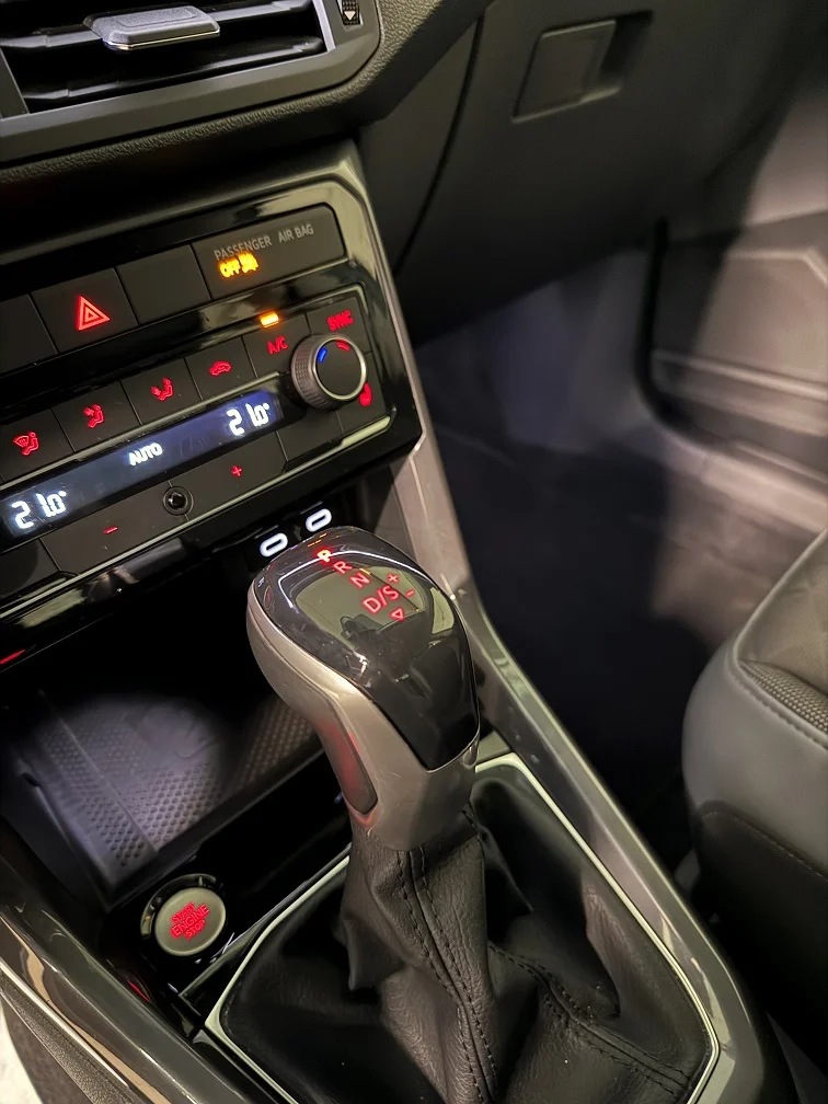 Volkswagen T Cross 1.0 TSI 110 CV DSG - Photo 7