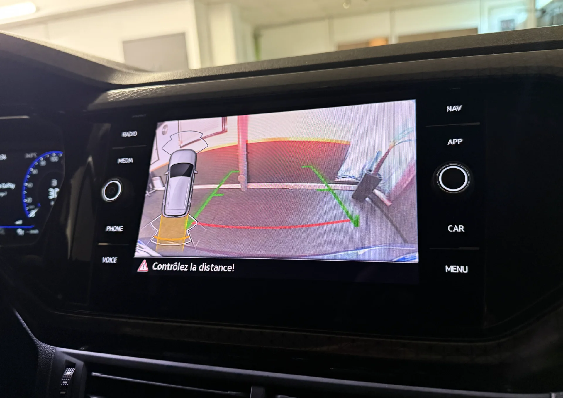 Volkswagen T-CROSS - Photo 9