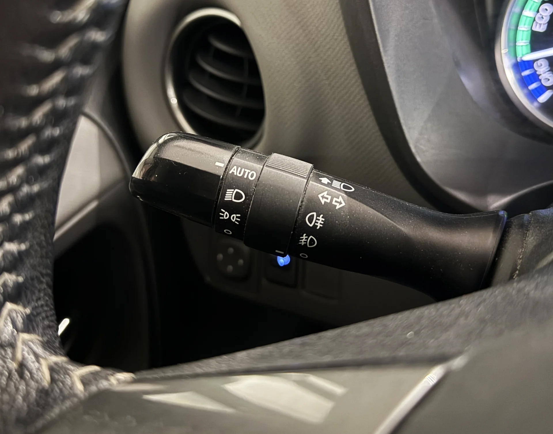 Toyota YARIS 3 Phase 2 - Photo 13