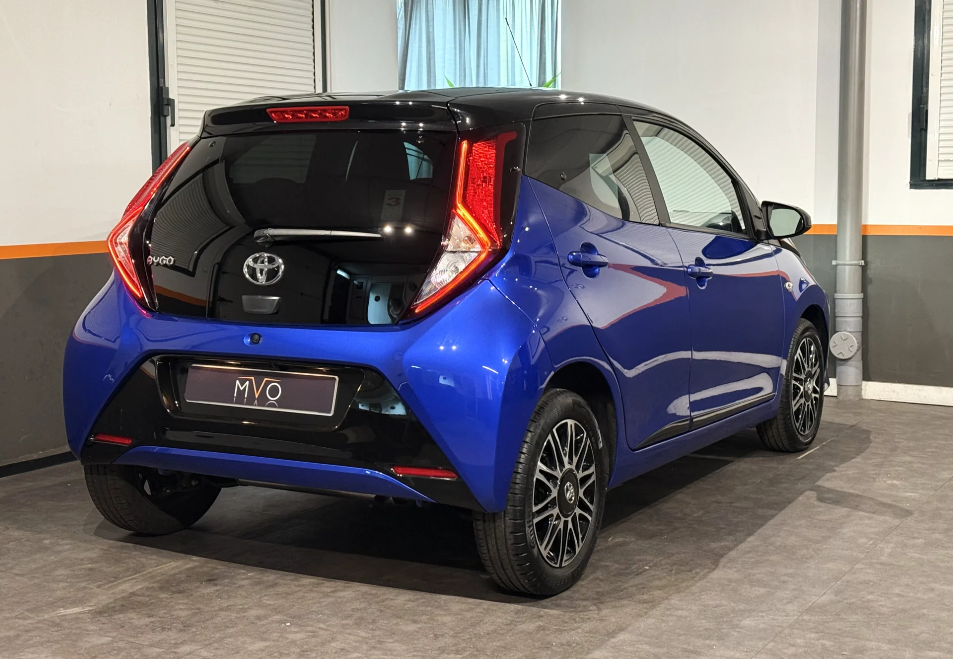 Toyota Aygo II (2) - Photo 2