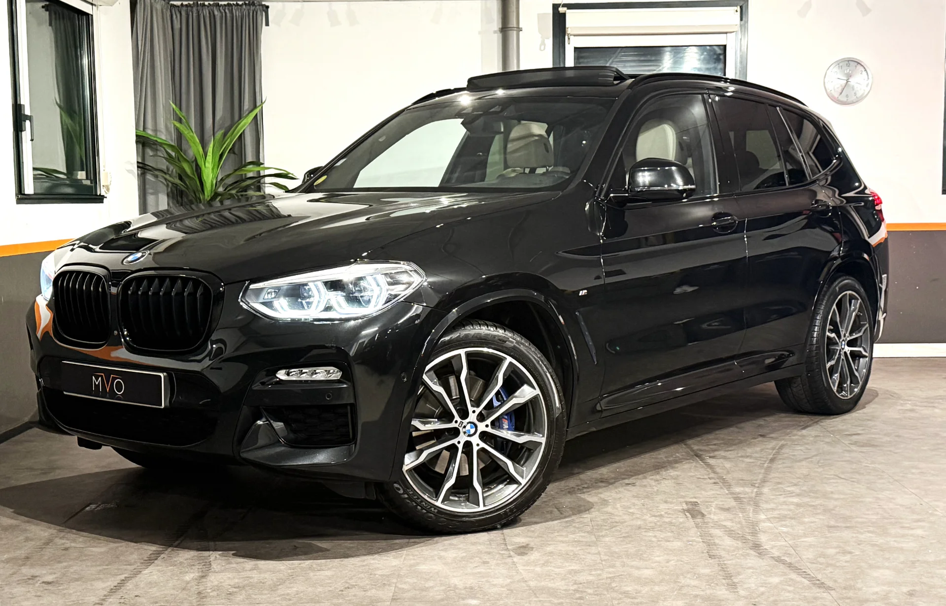 BMW X3 - Photo 1