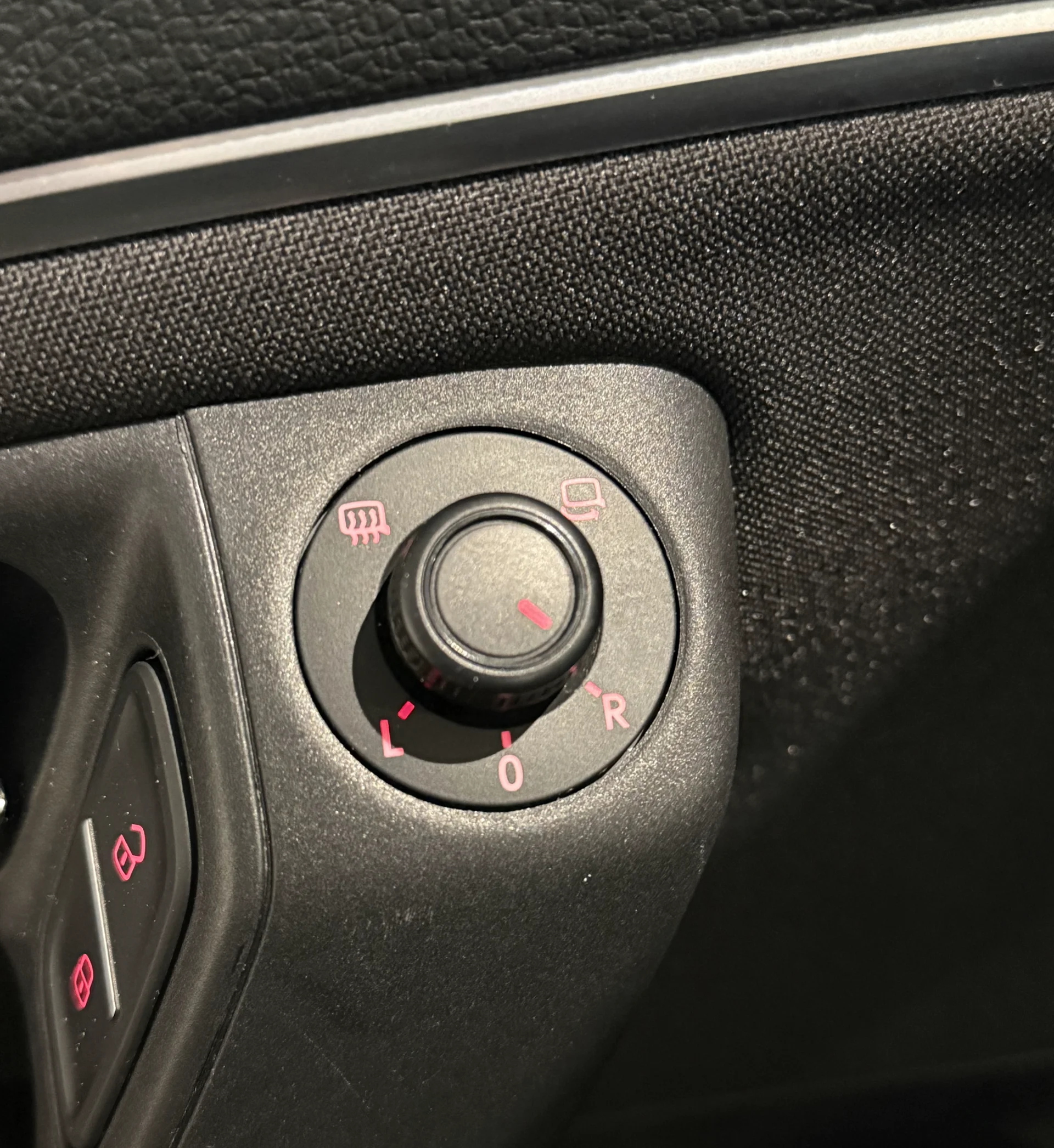Volkswagen Polo V (2) - Photo 12