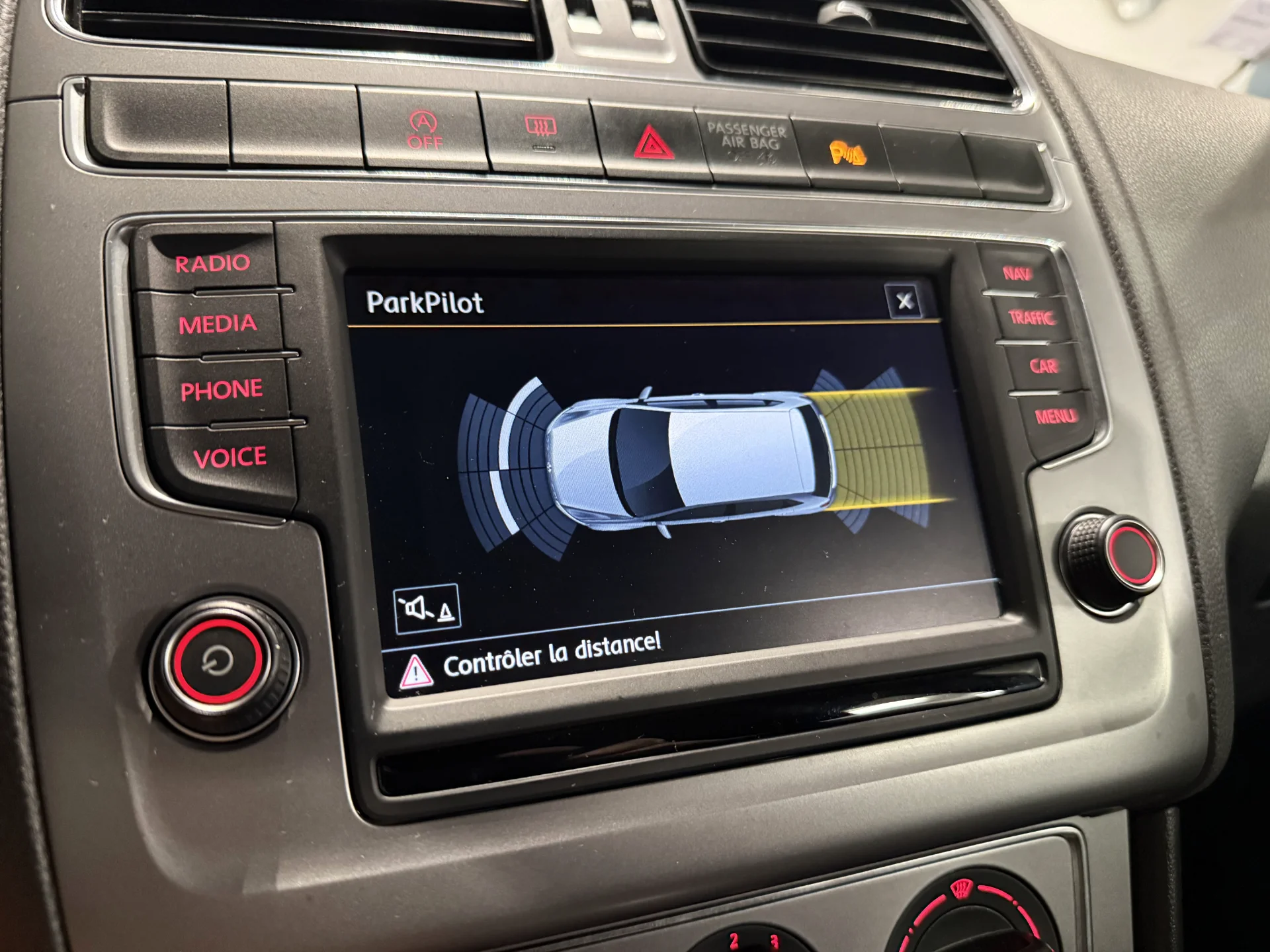 Volkswagen Polo V (2) - Photo 16
