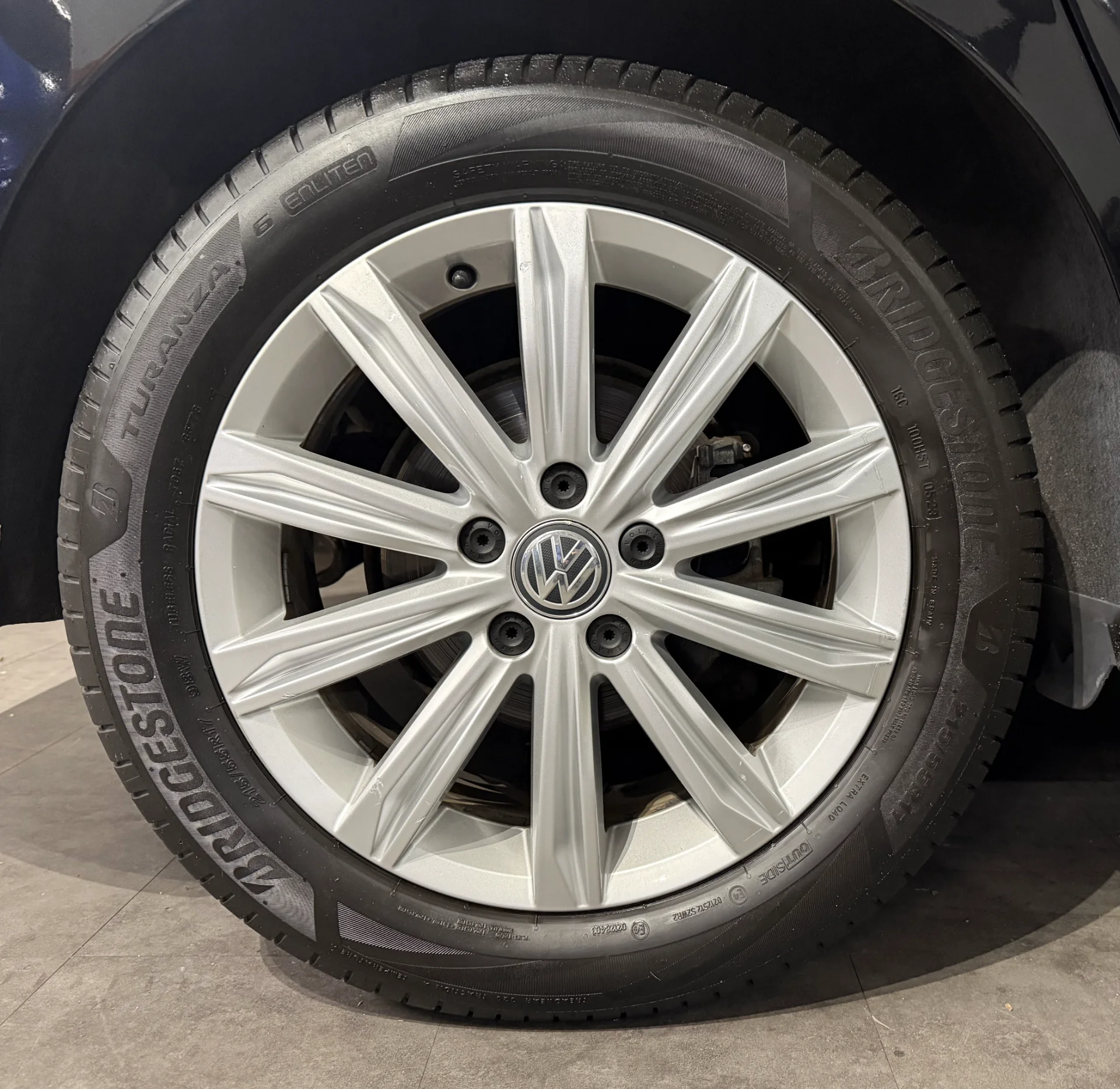 Volkswagen Touran III - Photo 10