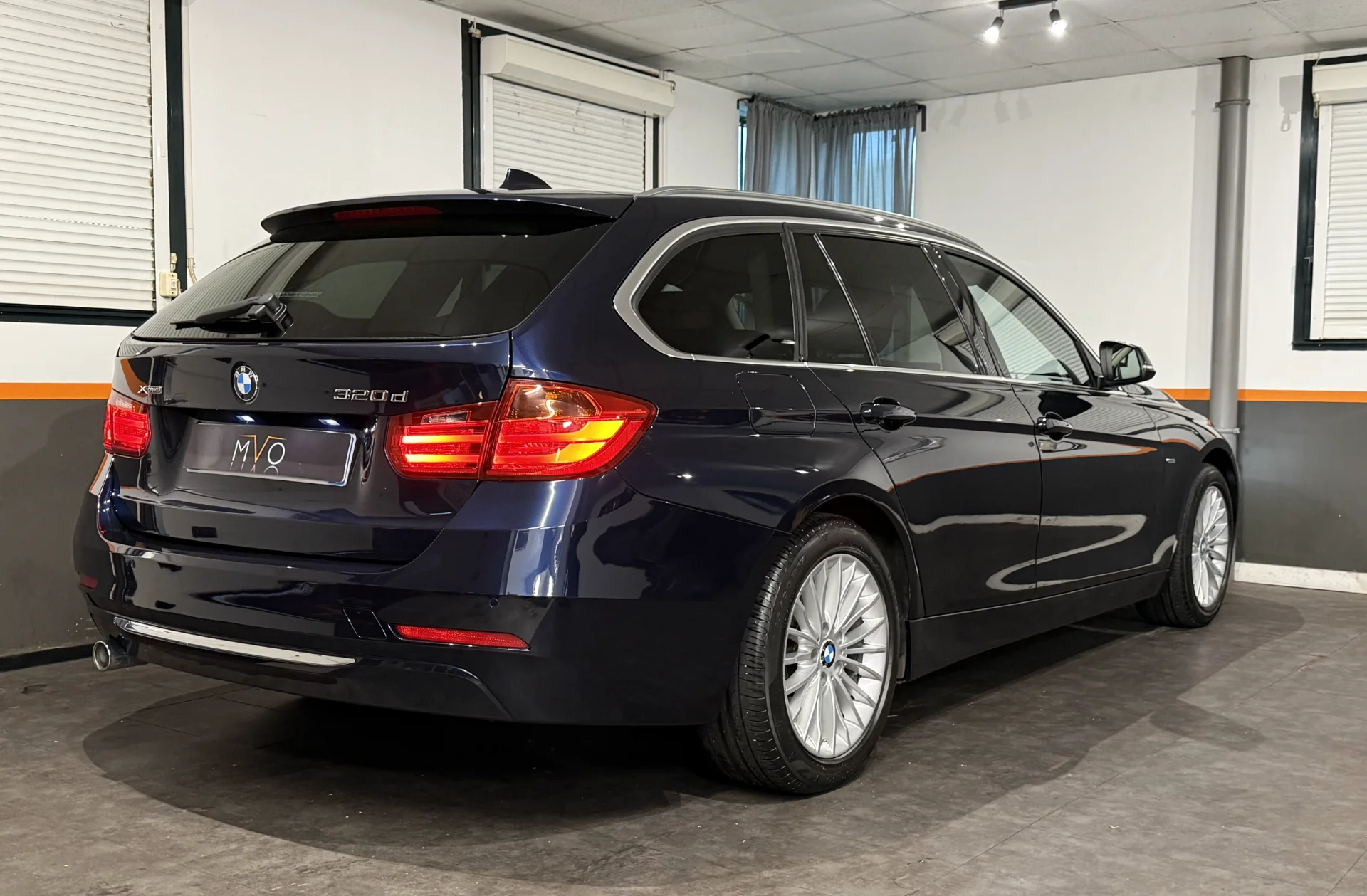 BMW Série 3 (F31) TOURING - Photo 2