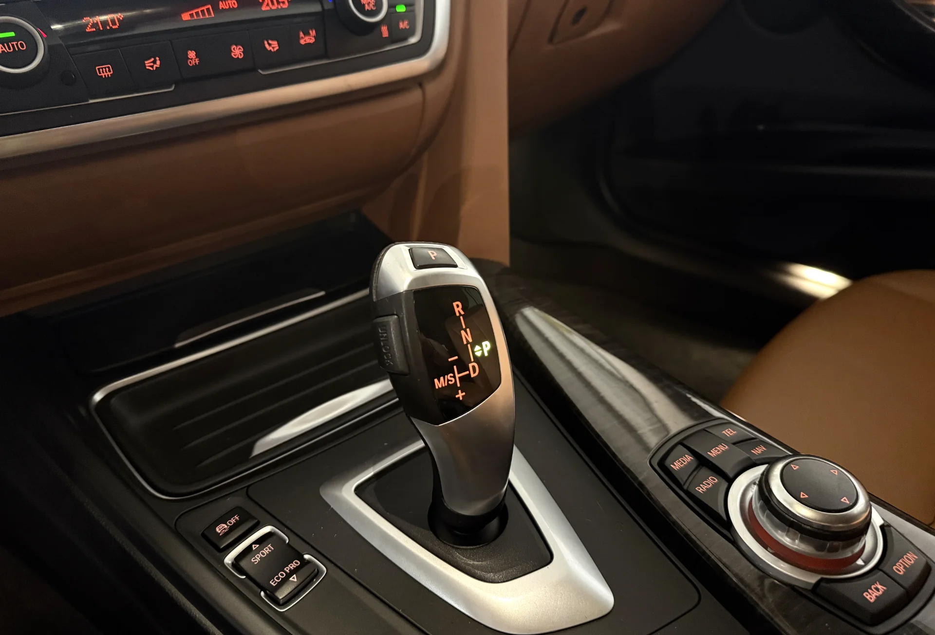 BMW Série 3 (F31) TOURING - Photo 16