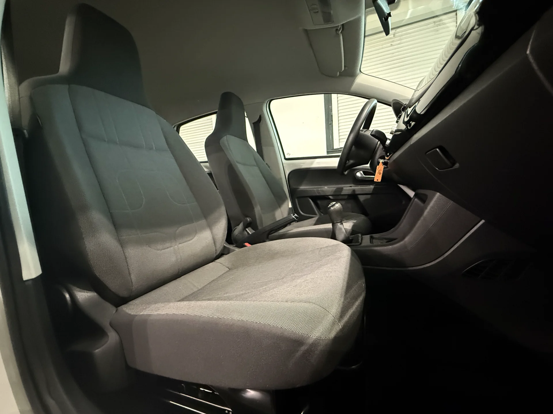 Volkswagen UP! - Photo 10